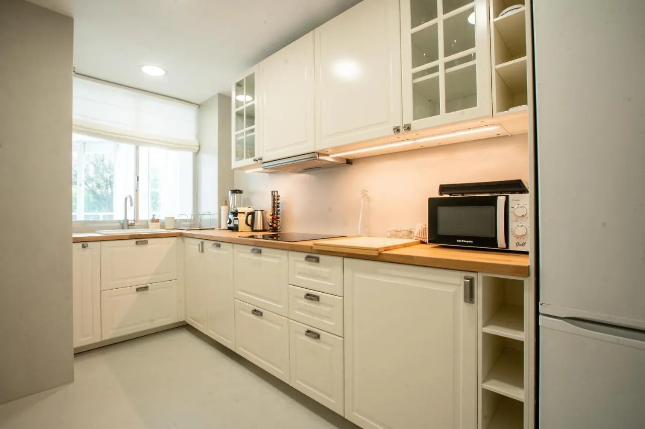 Apartamento en Guadalmina con vistas al Golf Marbella 0*,